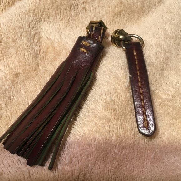 DOONEY & BOURKE Leather Tassel and Zipper Pull Strap Key Fob Bag Charm - Picture 7 of 11